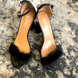 Report teddy bear black Sandals